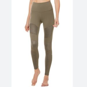 ALO Yoga High-Waist Moto Legging Olive Branch Small